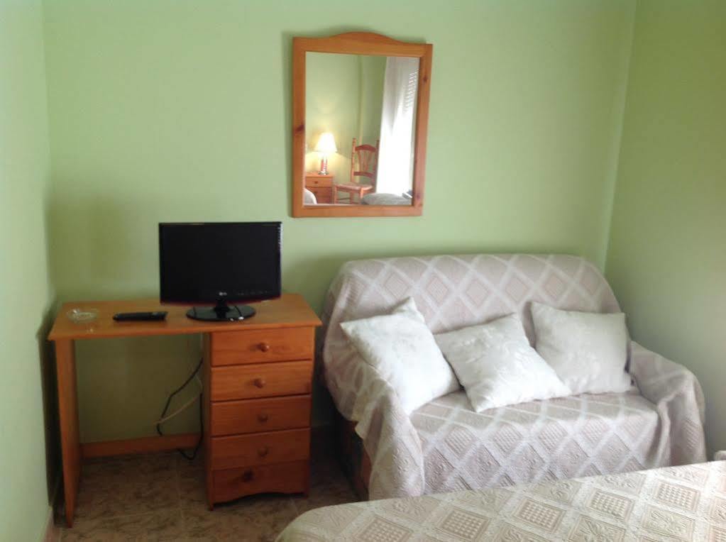Hostal Julio ตรูคีโย ภายนอก รูปภาพ